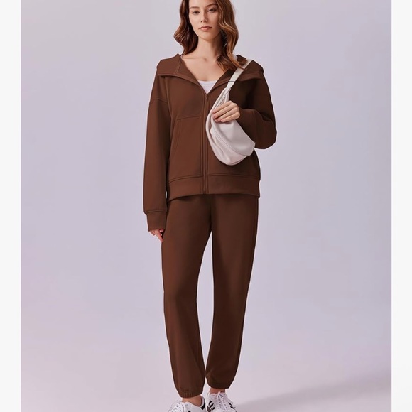 Brown Women's Hoodie and Pants Set - Picture 5 of 5